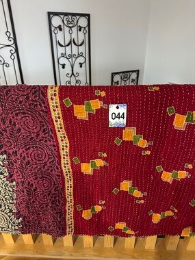 K44 Amazingly Vibrant Twin Kantha Reversible